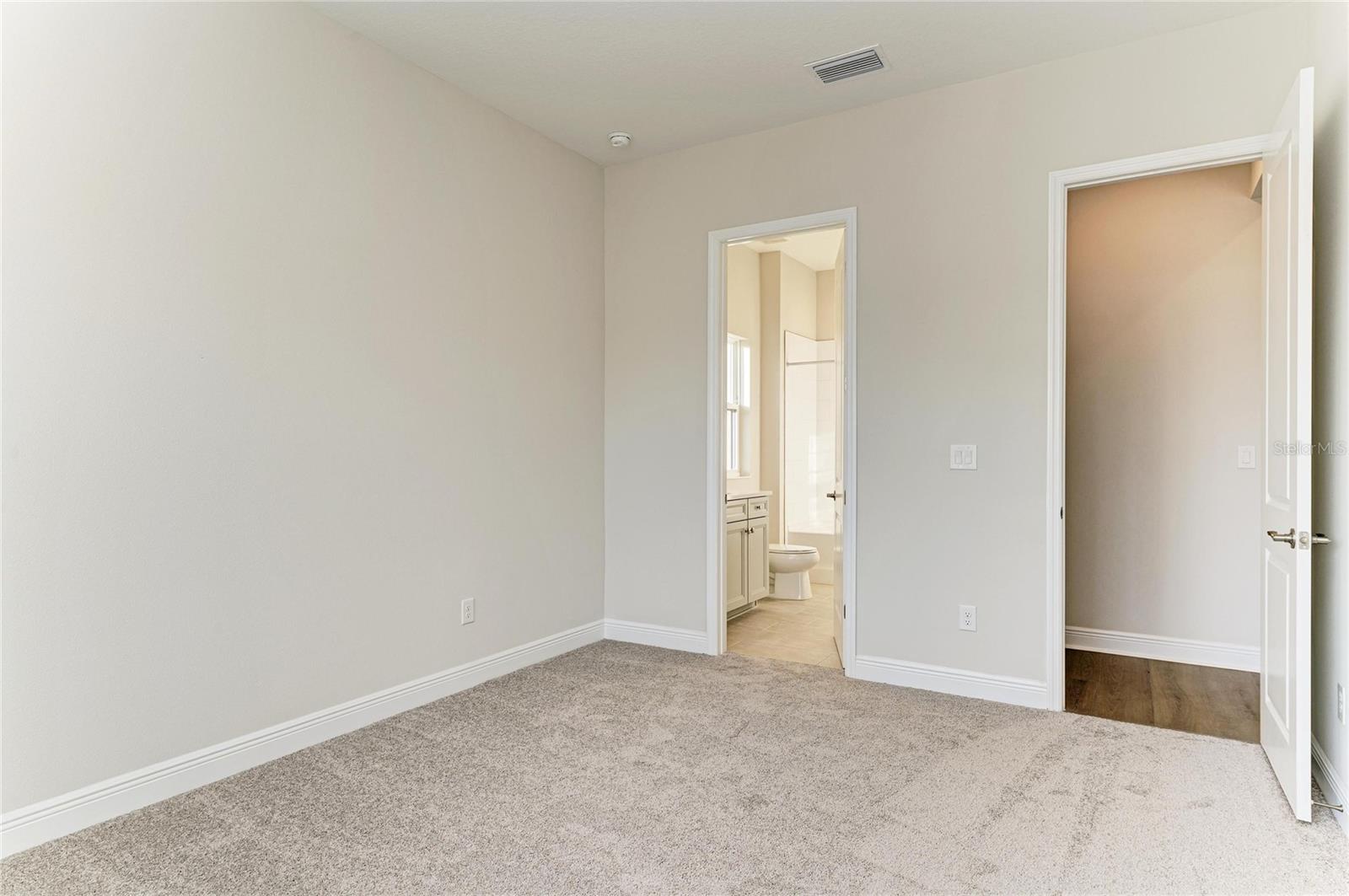 TRIPLE CREEK - Residential