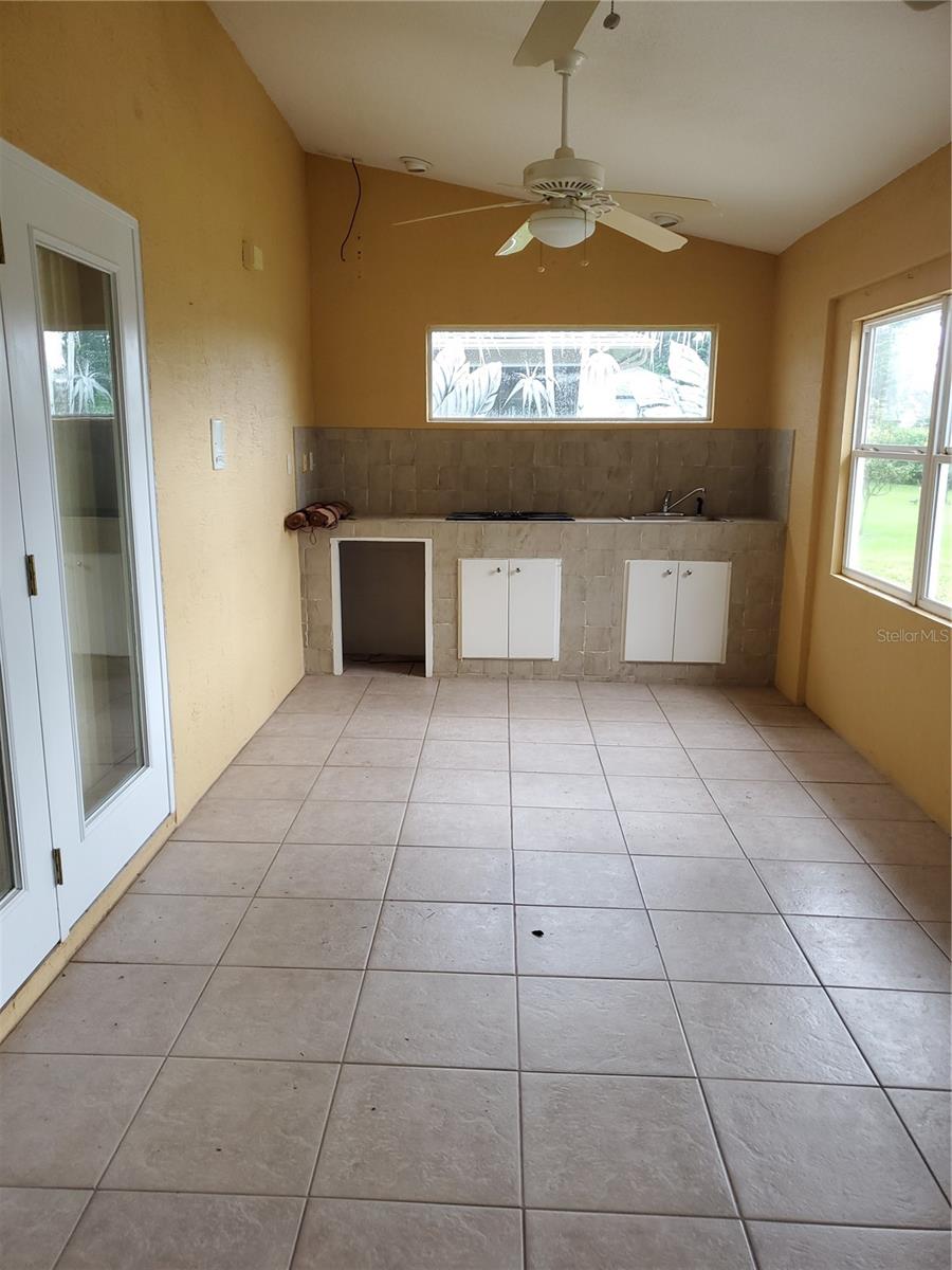 PALM COAST SEC 09 - Residential Lease