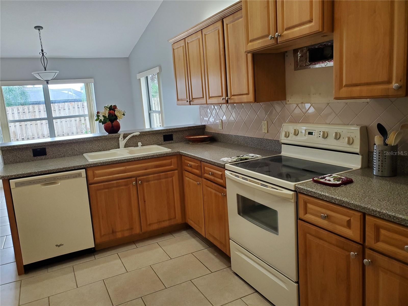 PALM COAST SEC 09 - Residential Lease