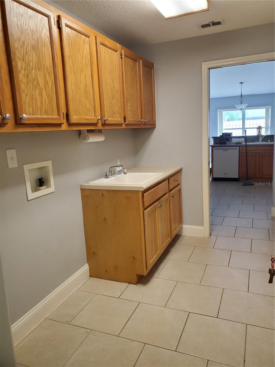PALM COAST SEC 09 - Residential Lease