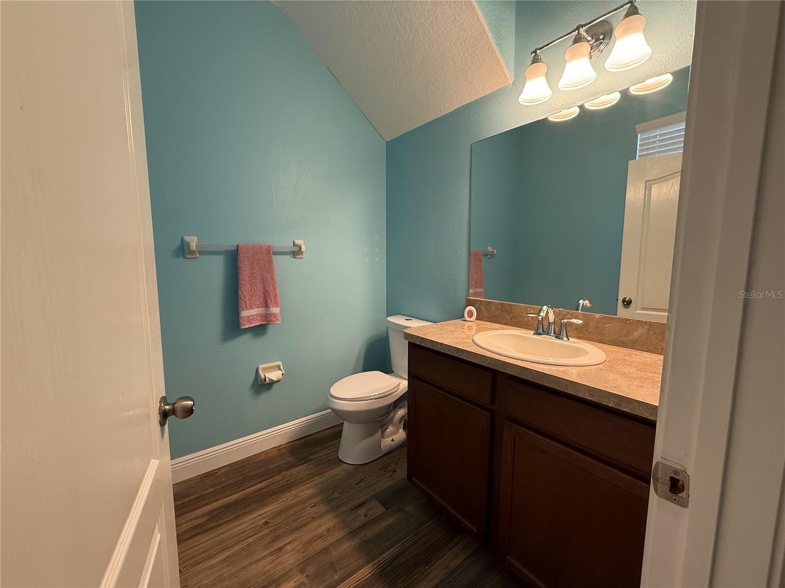 GRAND HAMPTON - Residential Lease