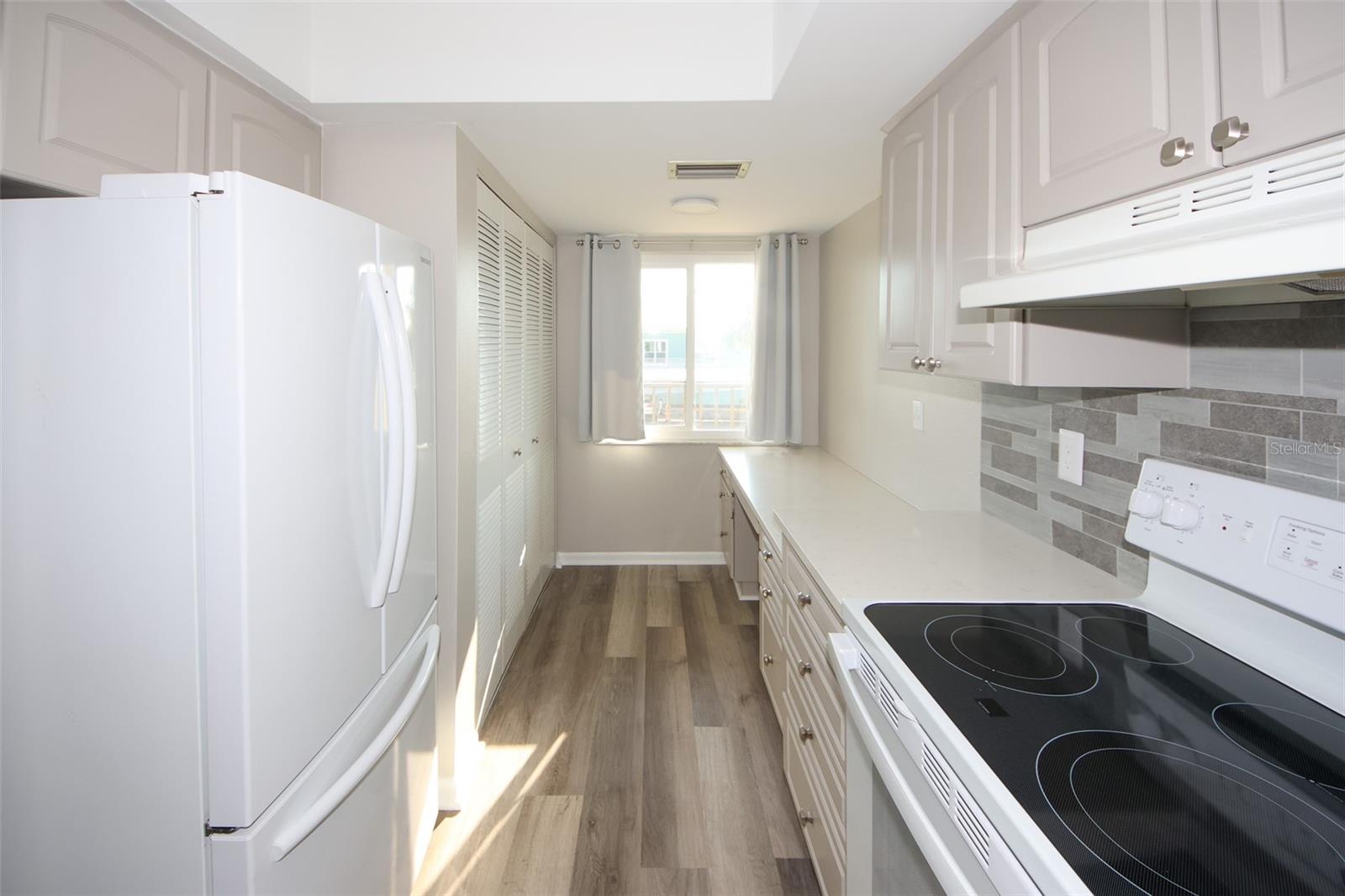 SAND PEBBLE POINTE CONDO 01 AMD 02 - Residential