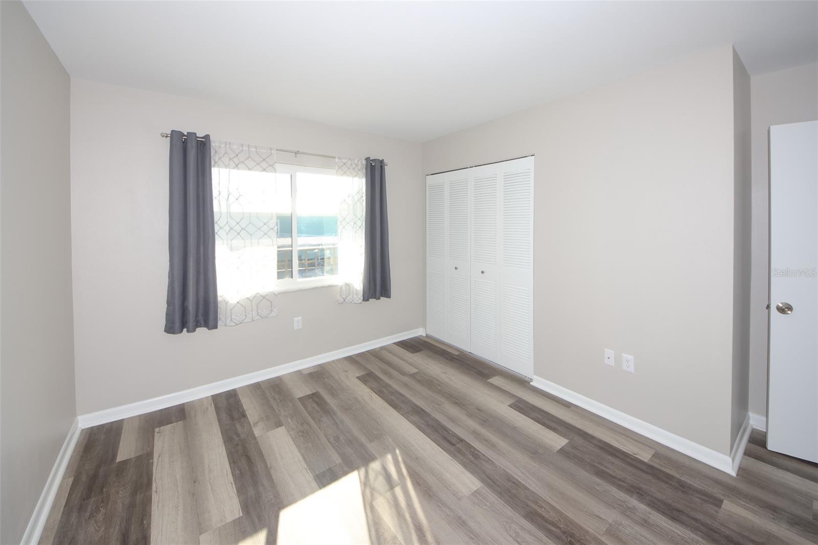 SAND PEBBLE POINTE CONDO 01 AMD 02 - Residential