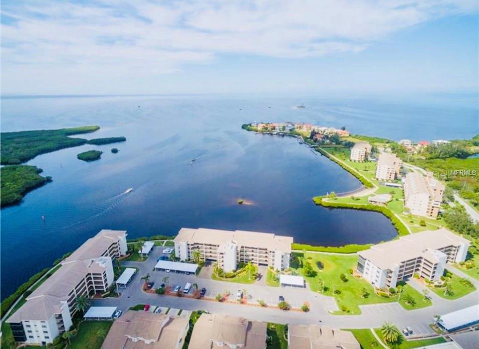 SAND PEBBLE POINTE CONDO 01 AMD 02 - Residential