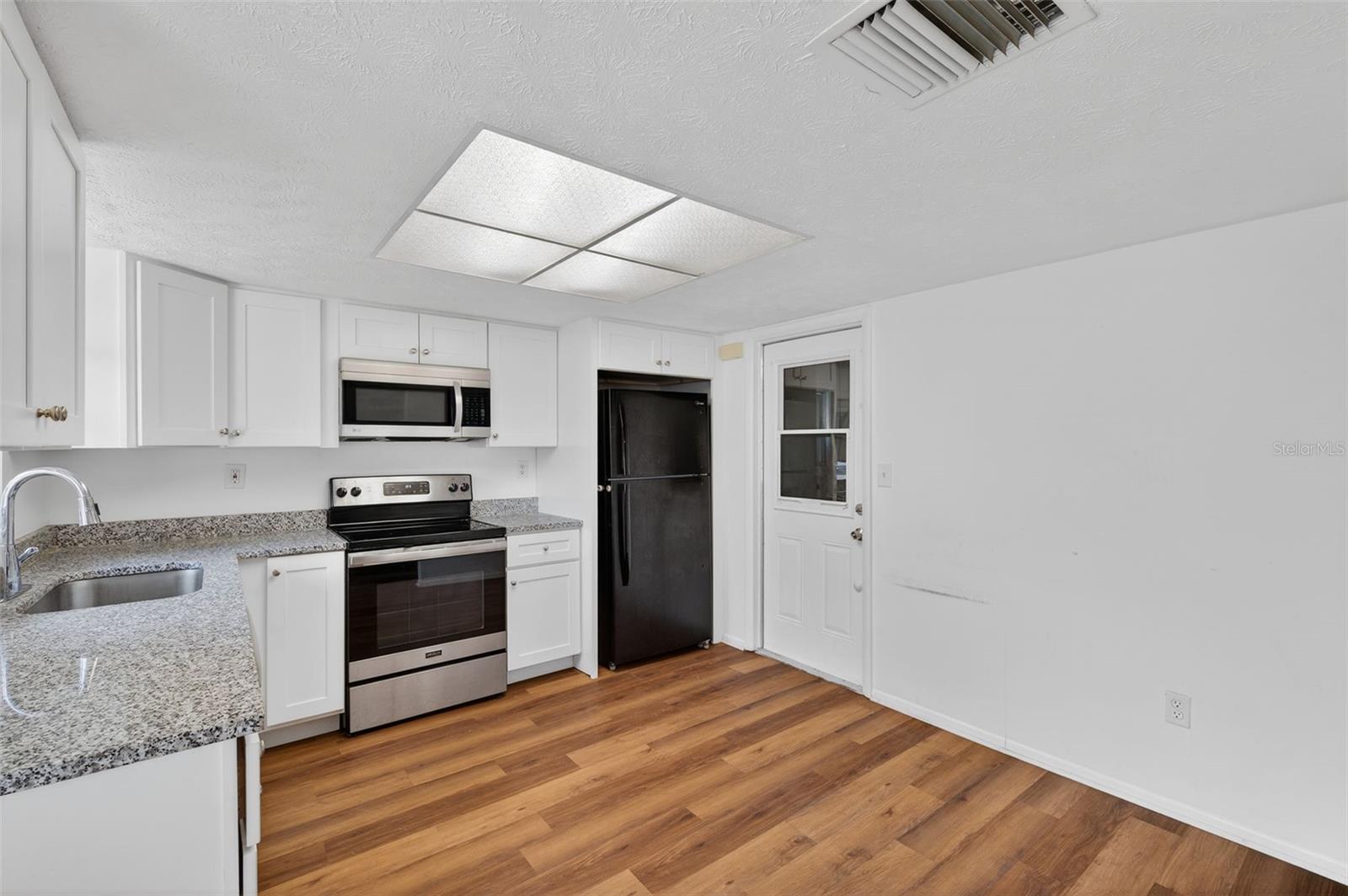 RIDGE CREST GARDENS - Residential