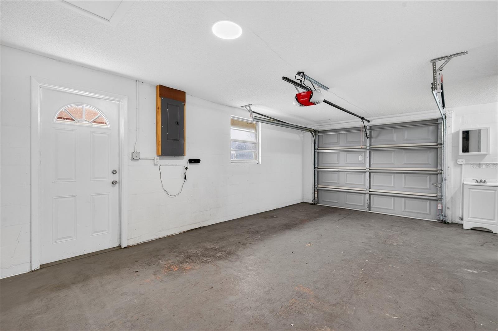 RIDGE CREST GARDENS - Residential