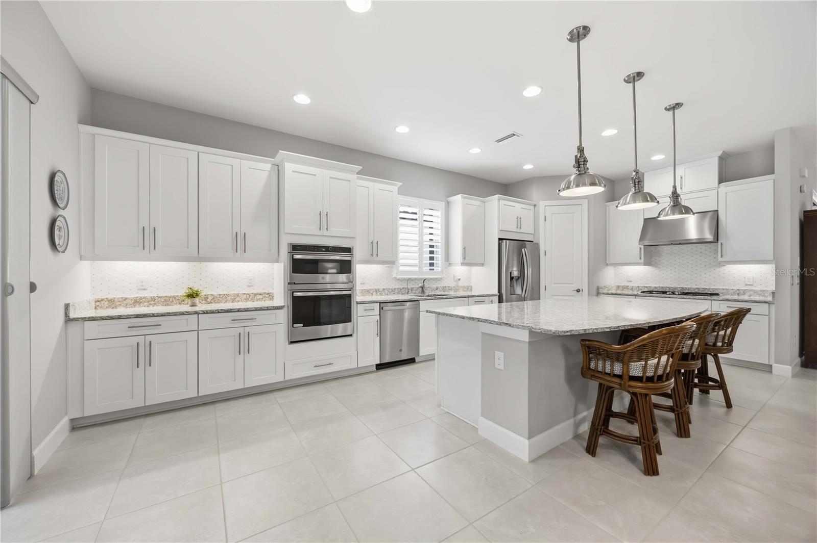 BELLACINA BY CASEY KEY PH 3 - Residential