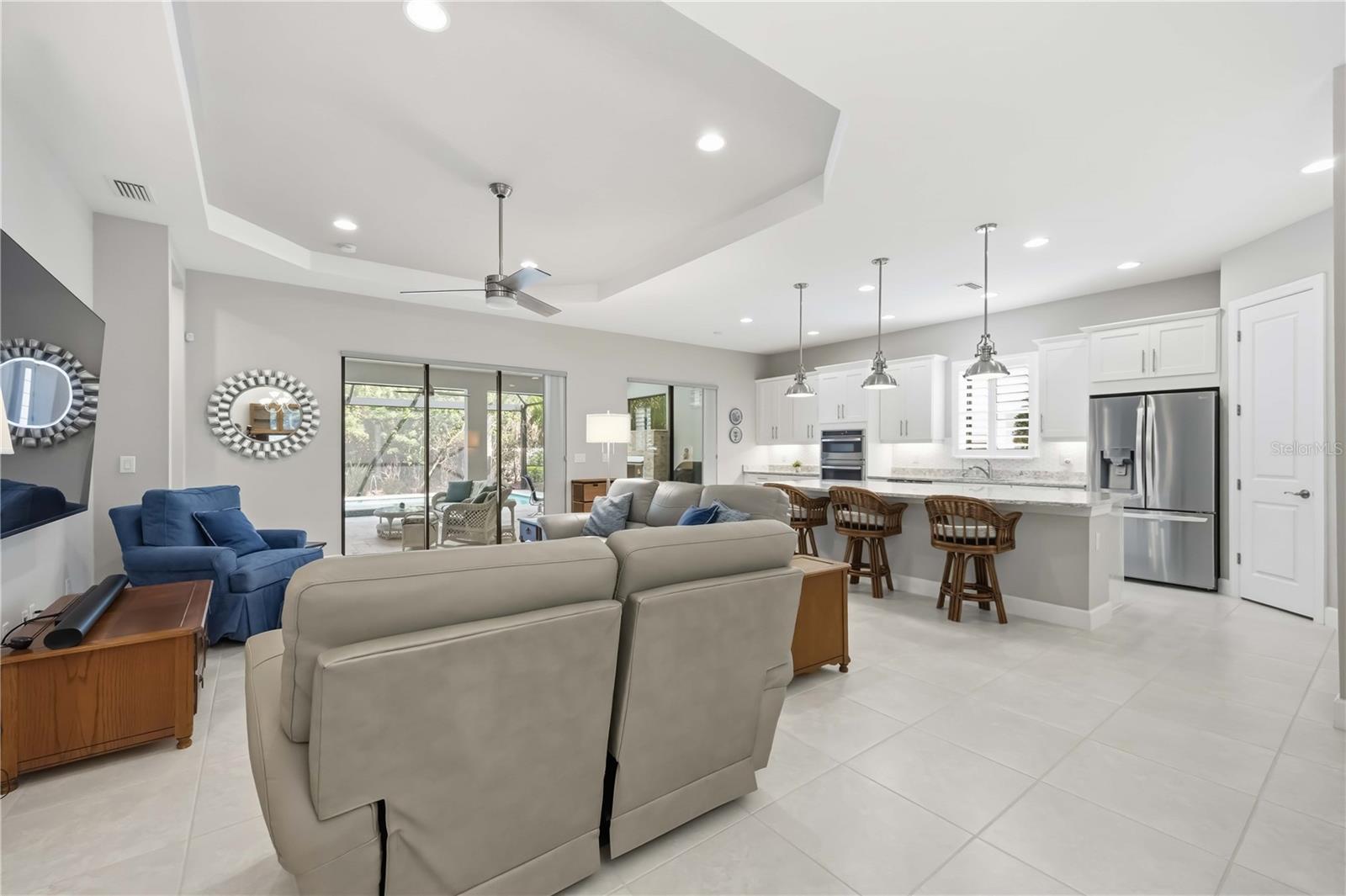 BELLACINA BY CASEY KEY PH 3 - Residential