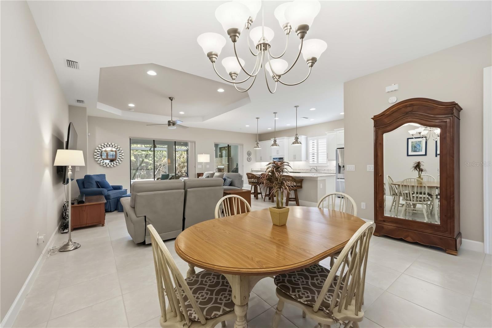 BELLACINA BY CASEY KEY PH 3 - Residential