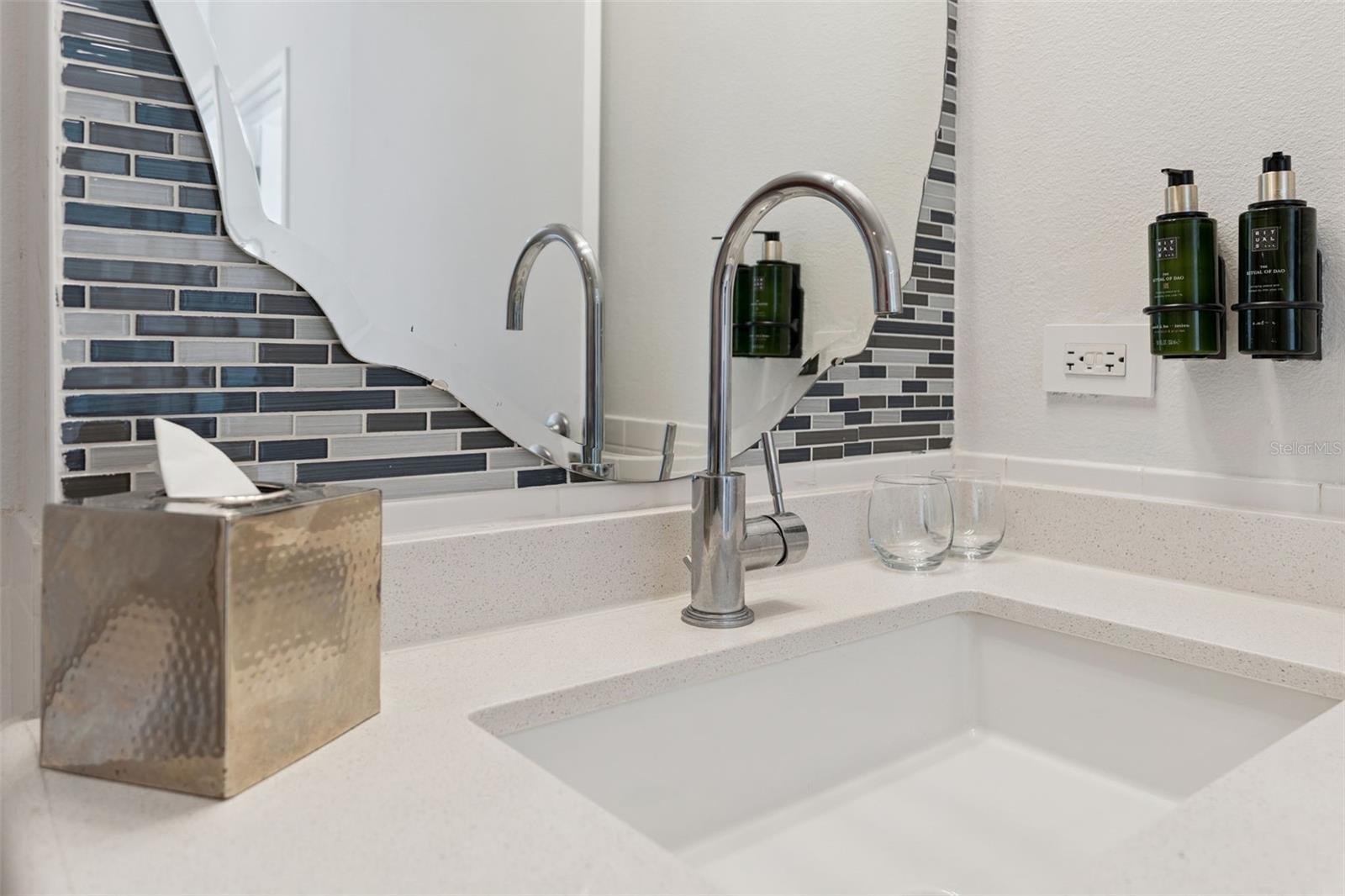 MONA LISA AT CELEBRATION, MELIA ORLANDO - Residential