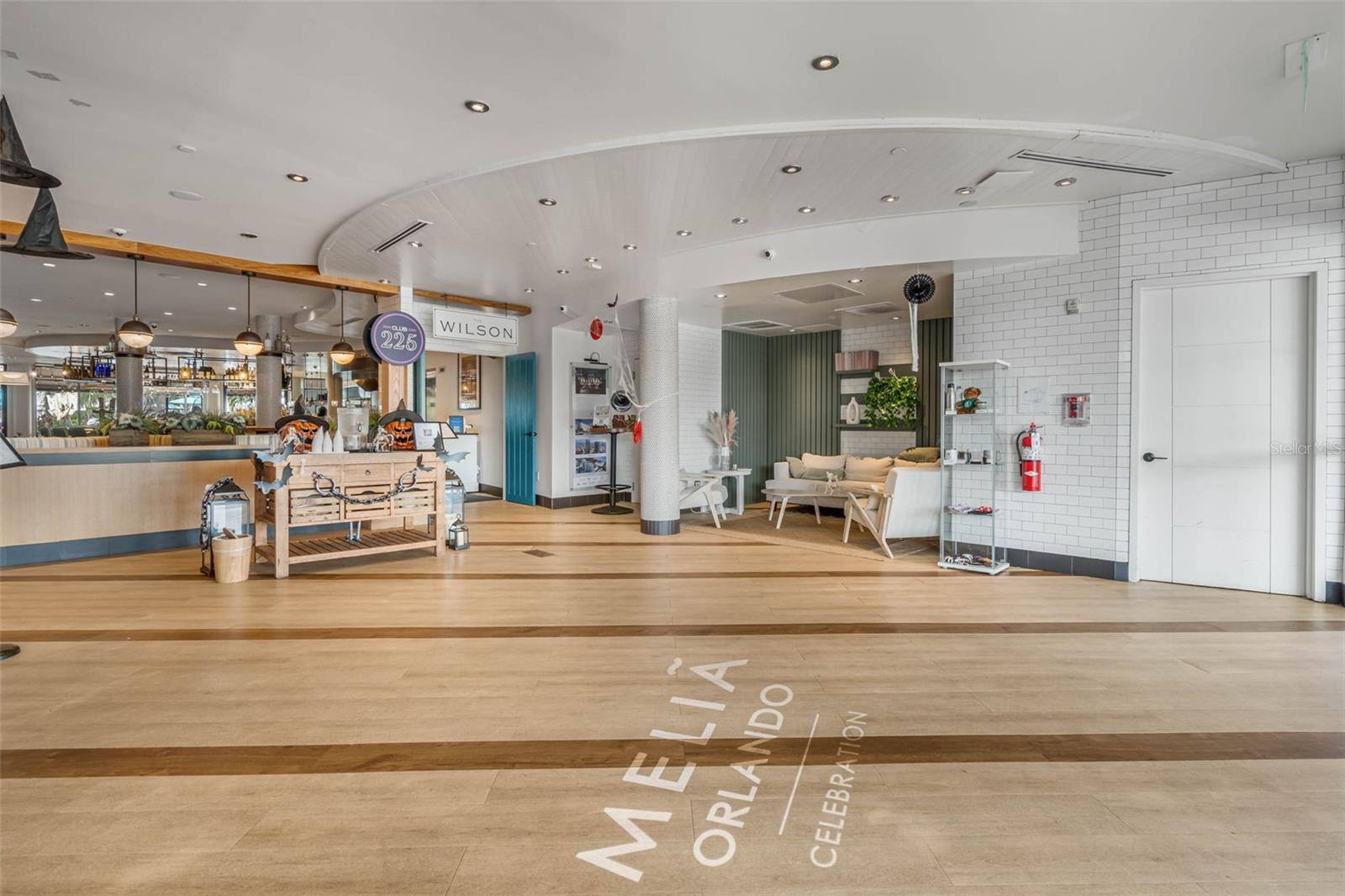 MONA LISA AT CELEBRATION, MELIA ORLANDO - Residential