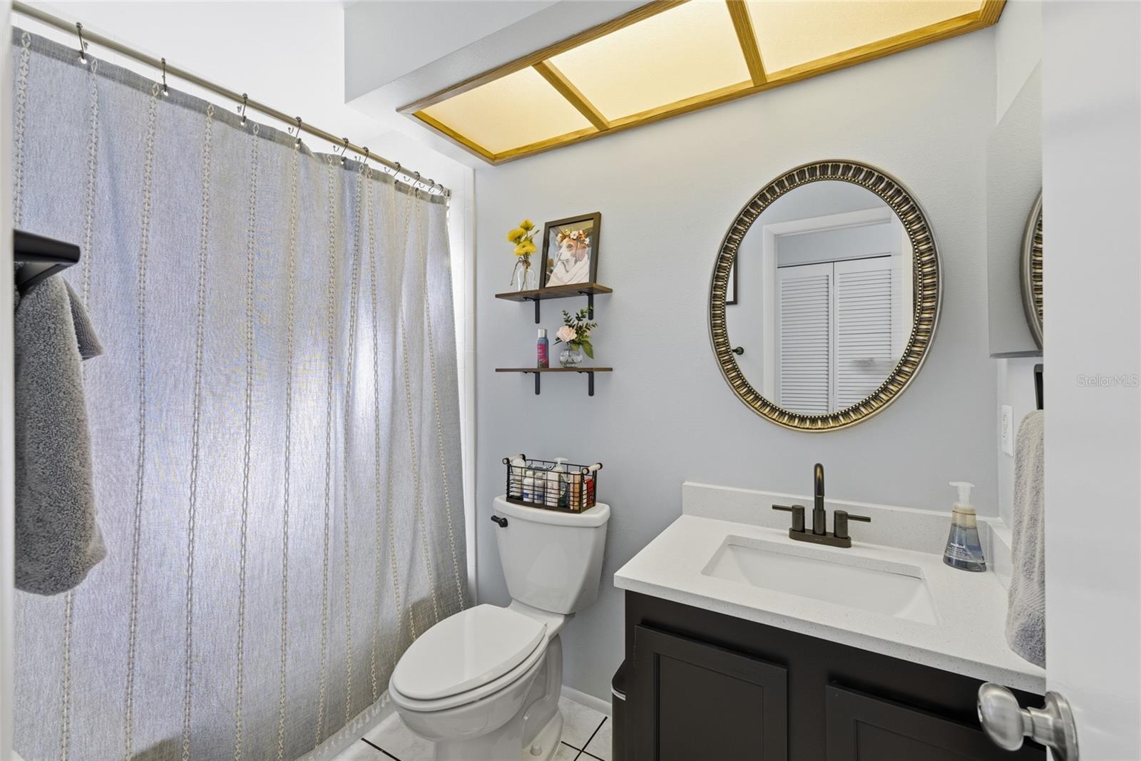 EAST LAKE WOODLANDS WOODS LANDING TWNHMS - Residential