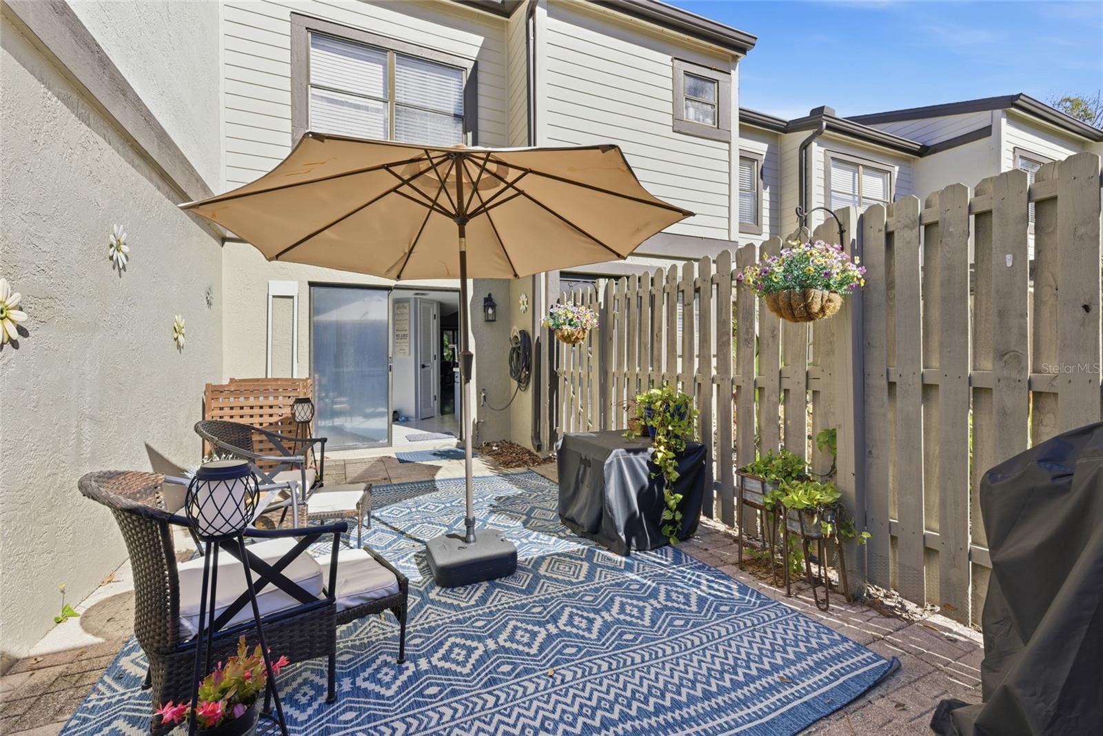 EAST LAKE WOODLANDS WOODS LANDING TWNHMS - Residential