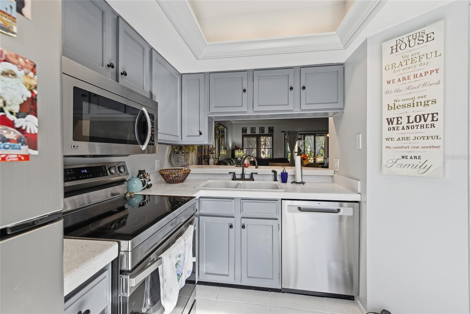 EAST LAKE WOODLANDS WOODS LANDING TWNHMS - Residential