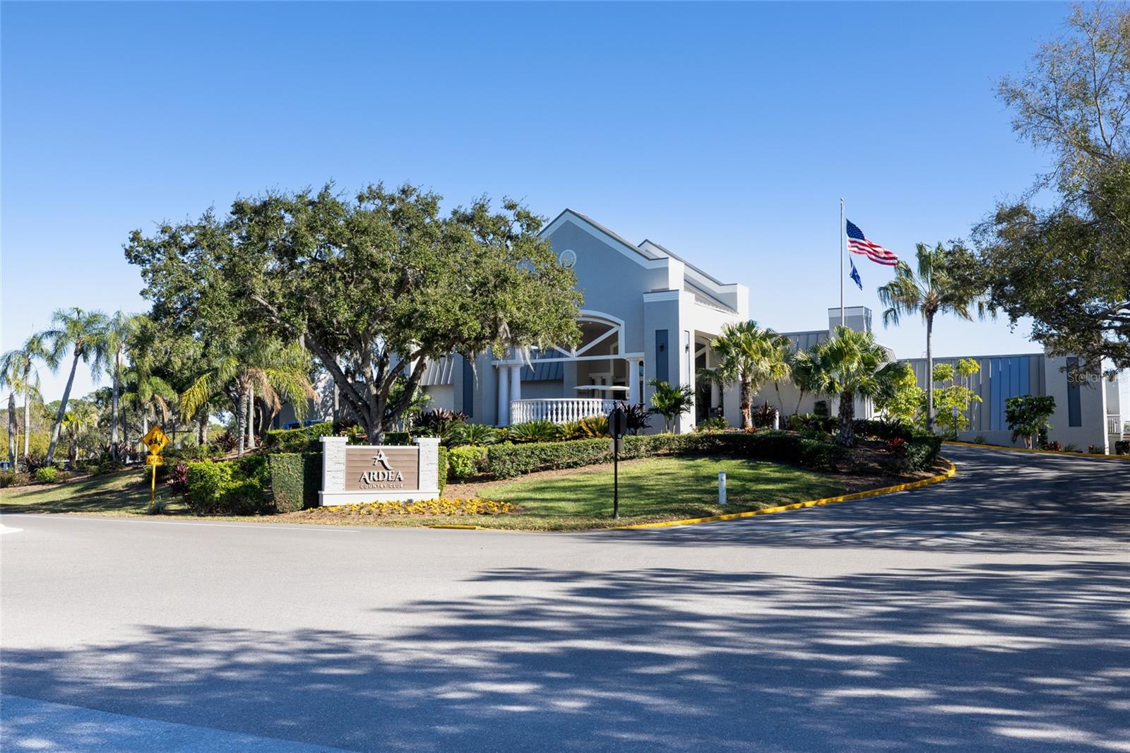 EAST LAKE WOODLANDS WOODS LANDING TWNHMS - Residential