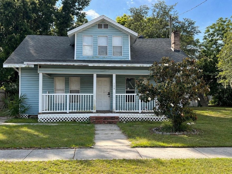 Investor Opportunity! Recently vacated and ready for its next owner, this spacious 2,200 sqft home just one street off Winter Haven’s growing downtown district offers size, location, and opportunity. Featuring dual-zone and major system updates completed in recent years, the big-ticket items are already handled. The home will need cosmetic work and is priced accordingly, making it a great chance to step in and add your own finishing touches while building value in a rapidly improving area. Seller is motivated and offering buyers the opportunity to purchase before planned renovations—preferably a quick as-is sale. Bring all offers. Flexible purchase options, including lease option and subject-to, may be considered for qualified buyers. Opportunities like this don’t come around often.