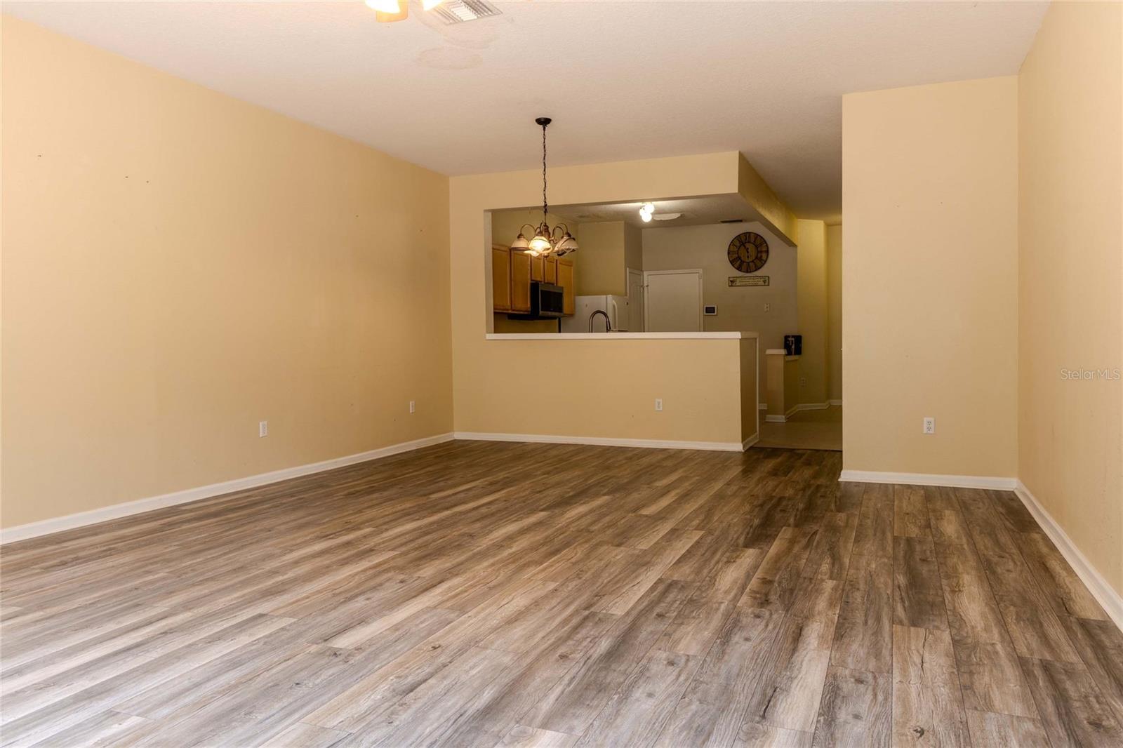 VISTA CAY - Residential