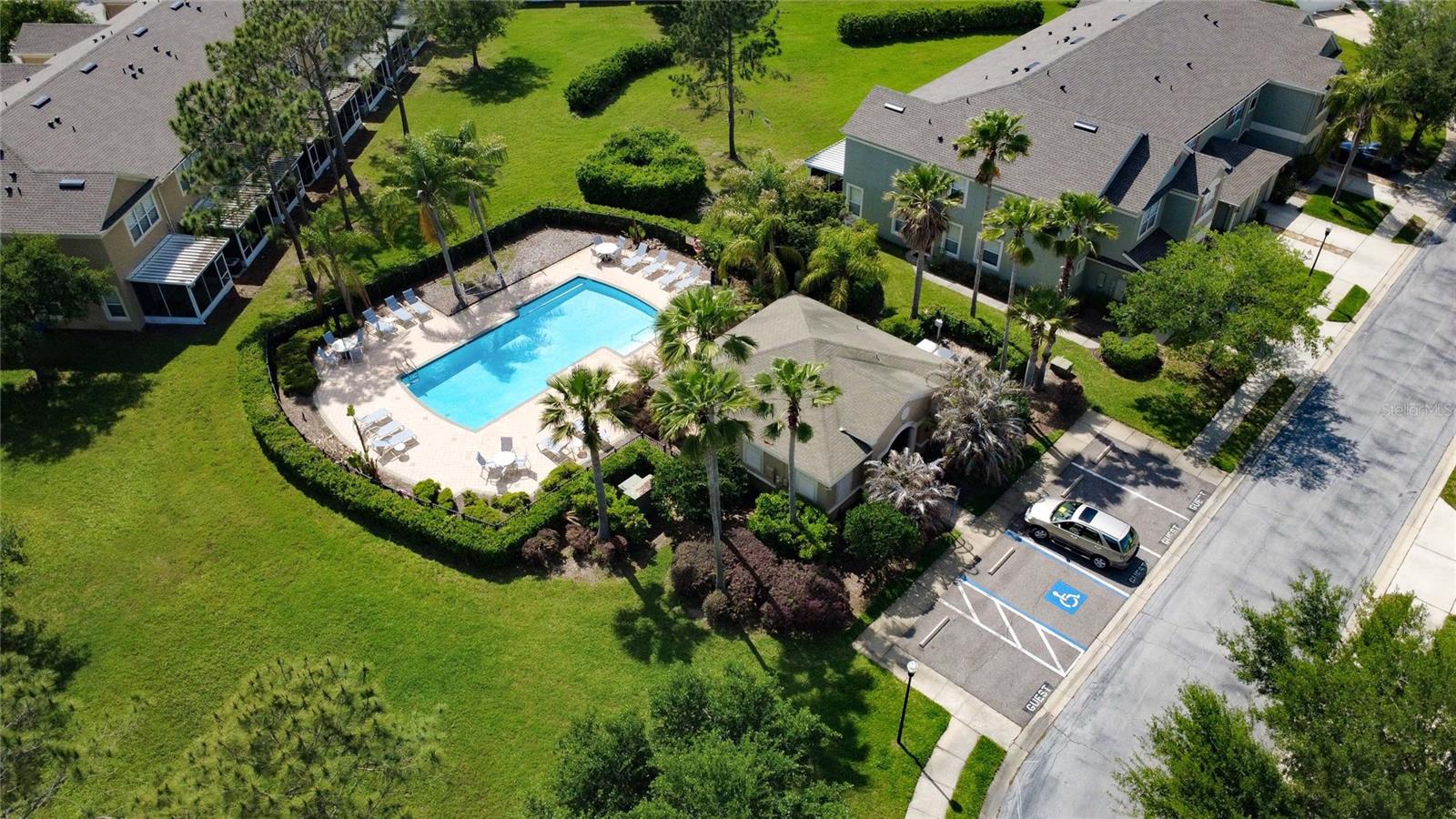 VISTA CAY - Residential