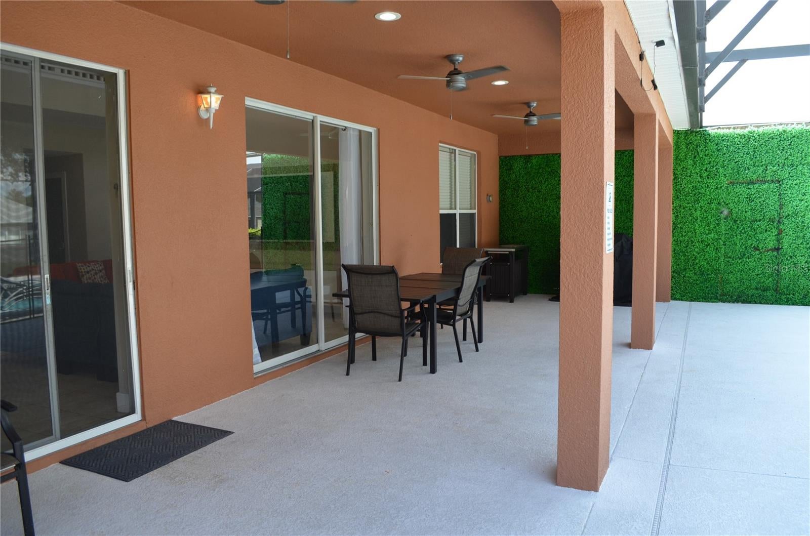 8667 LA ISLA DRIVE