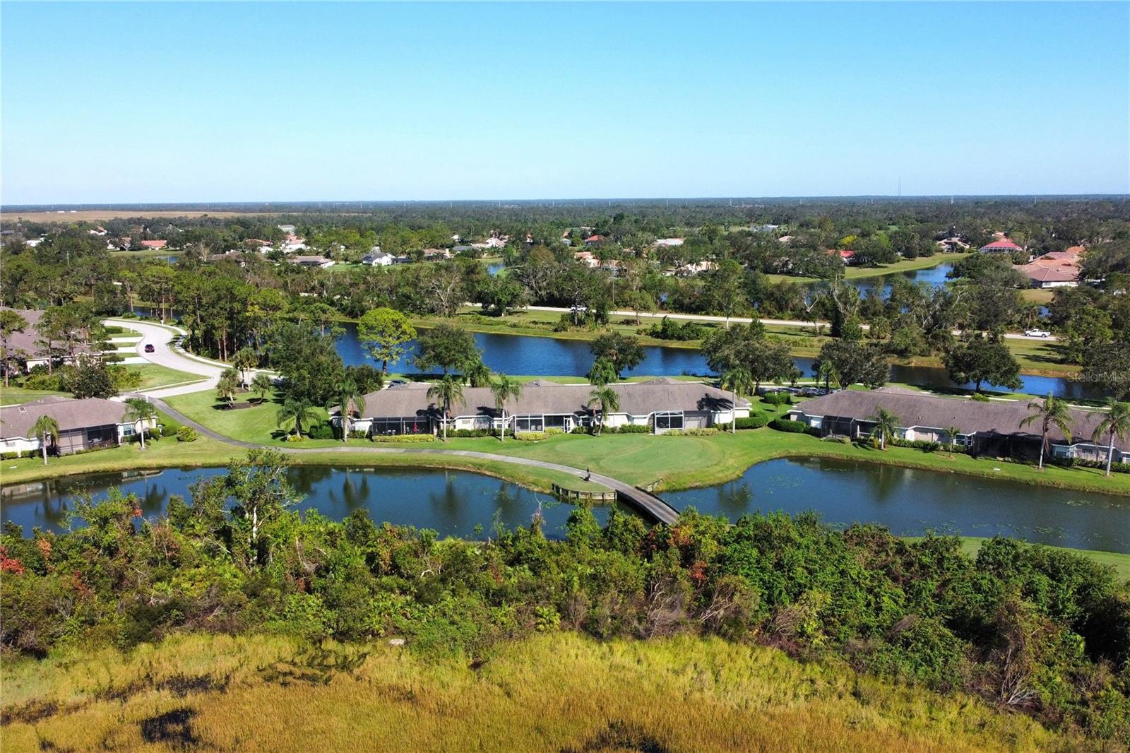 HERITAGE OAKS GOLF & COUNTRY CLUB - Residential