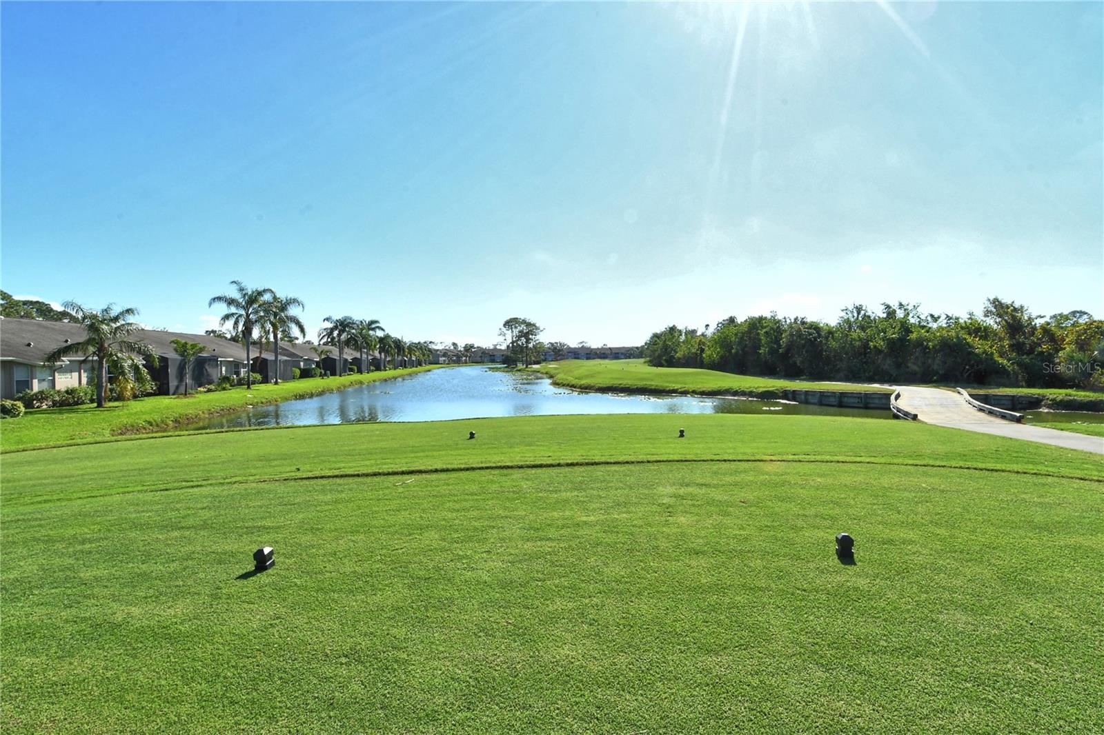 HERITAGE OAKS GOLF & COUNTRY CLUB - Residential