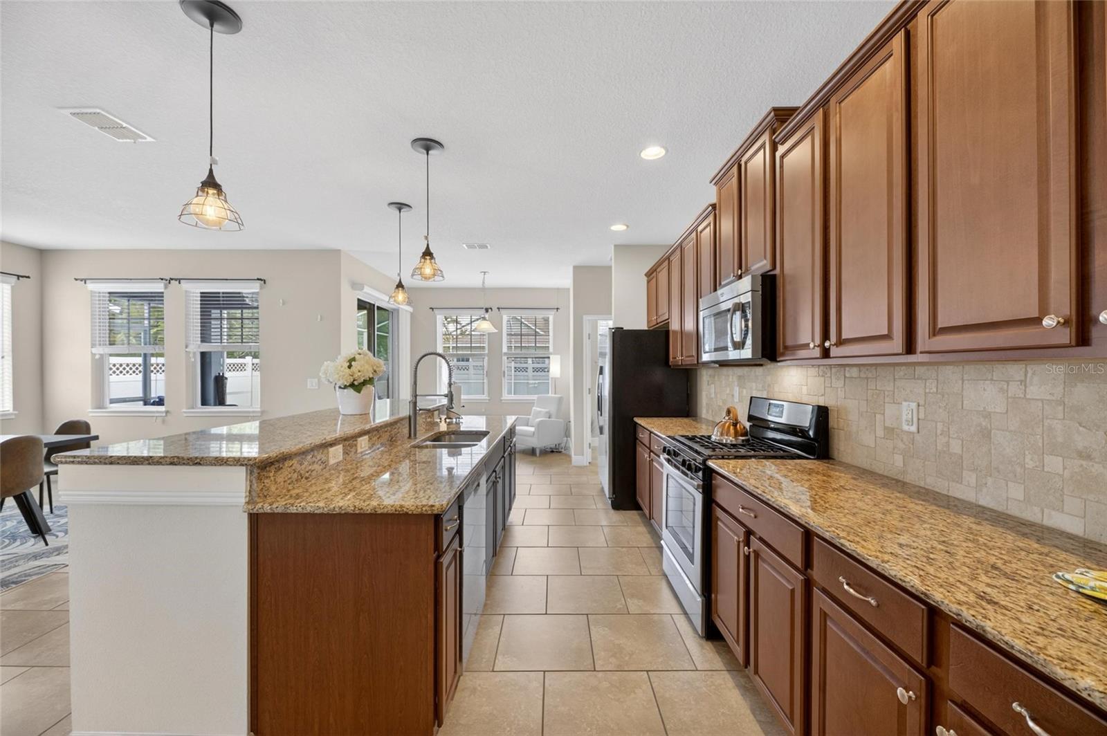 MIRABAY PH 3A-1 - Residential