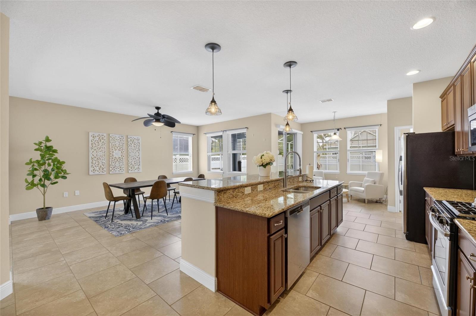 MIRABAY PH 3A-1 - Residential