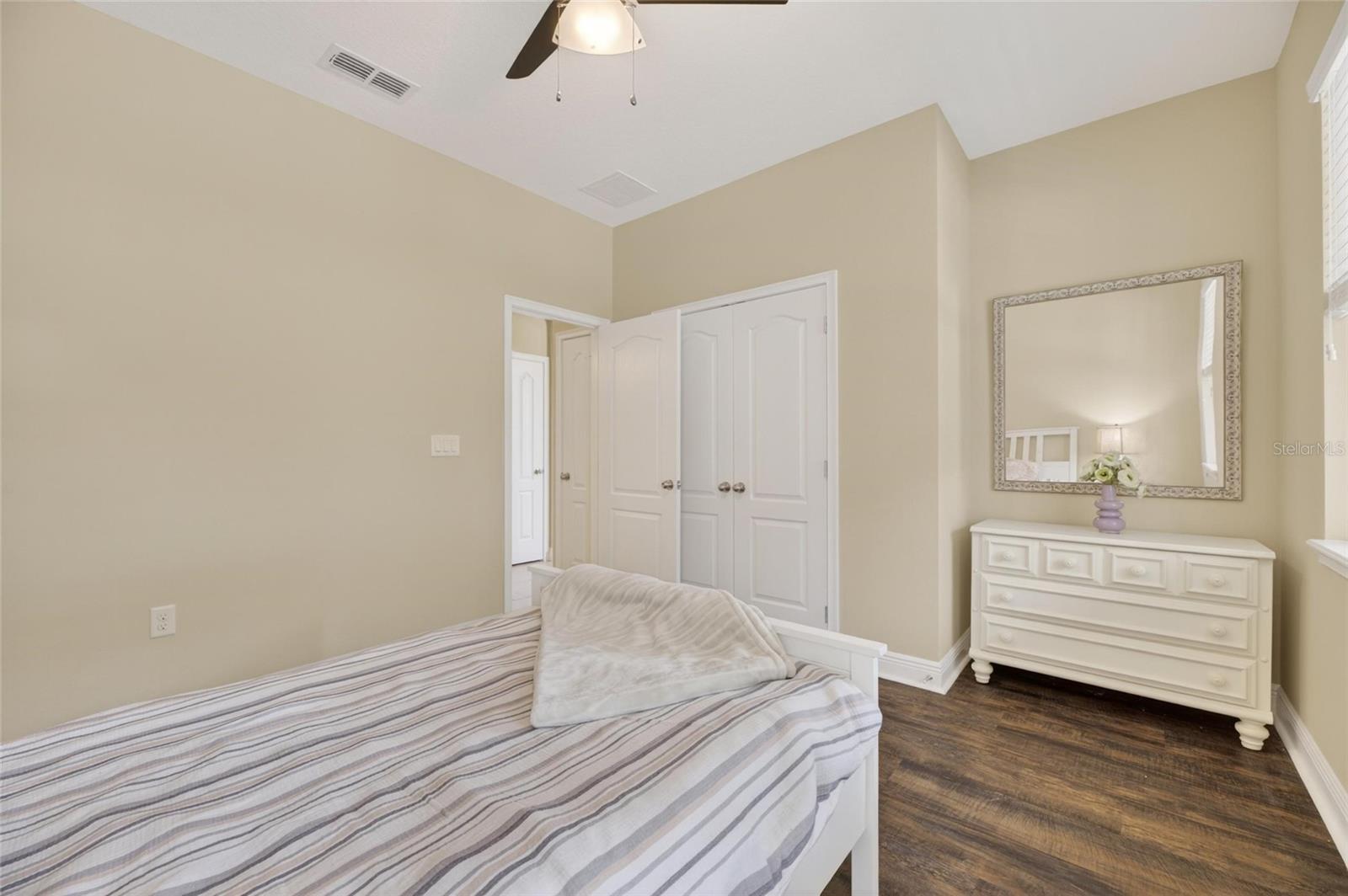 MIRABAY PH 3A-1 - Residential