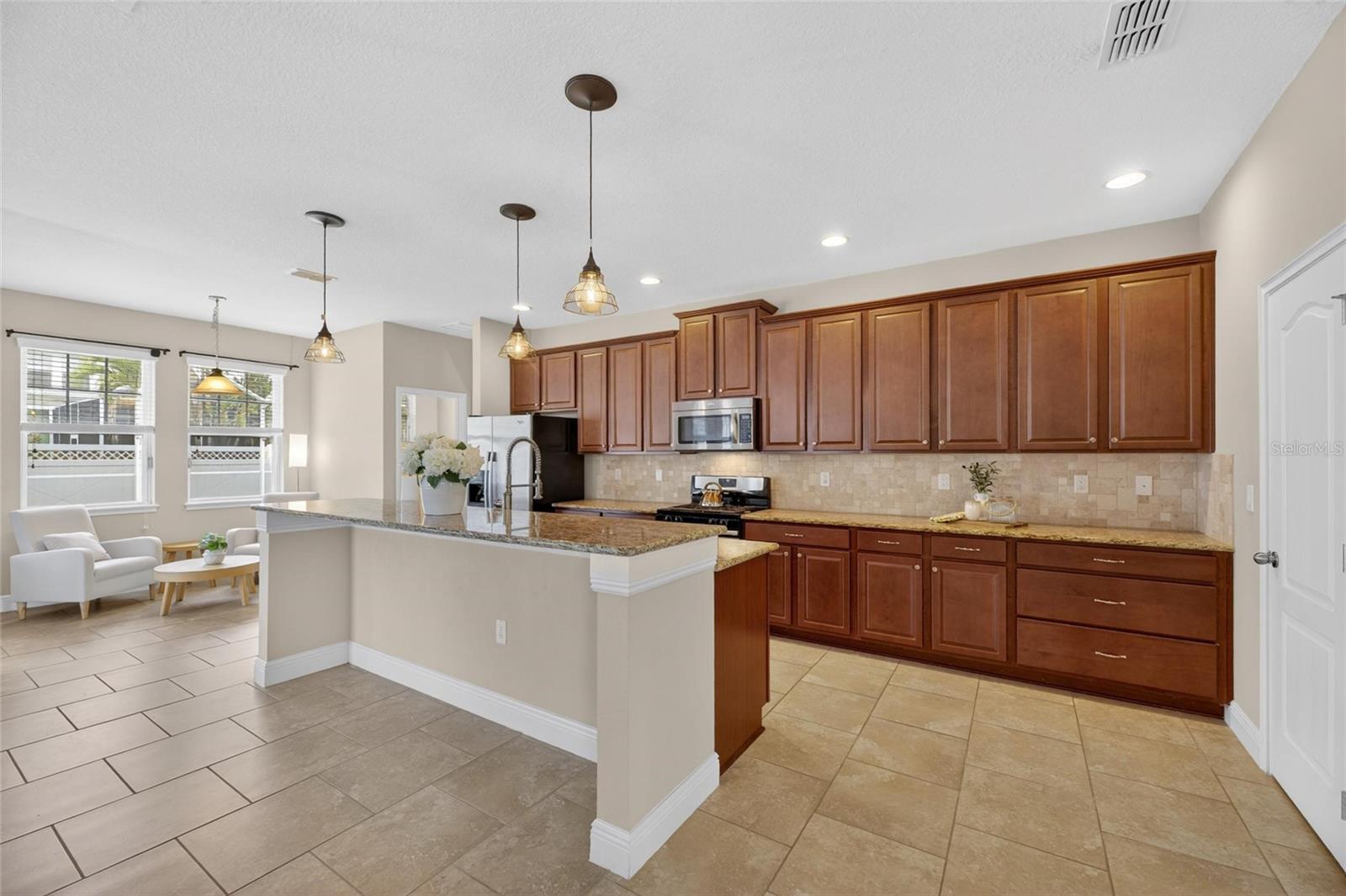 MIRABAY PH 3A-1 - Residential