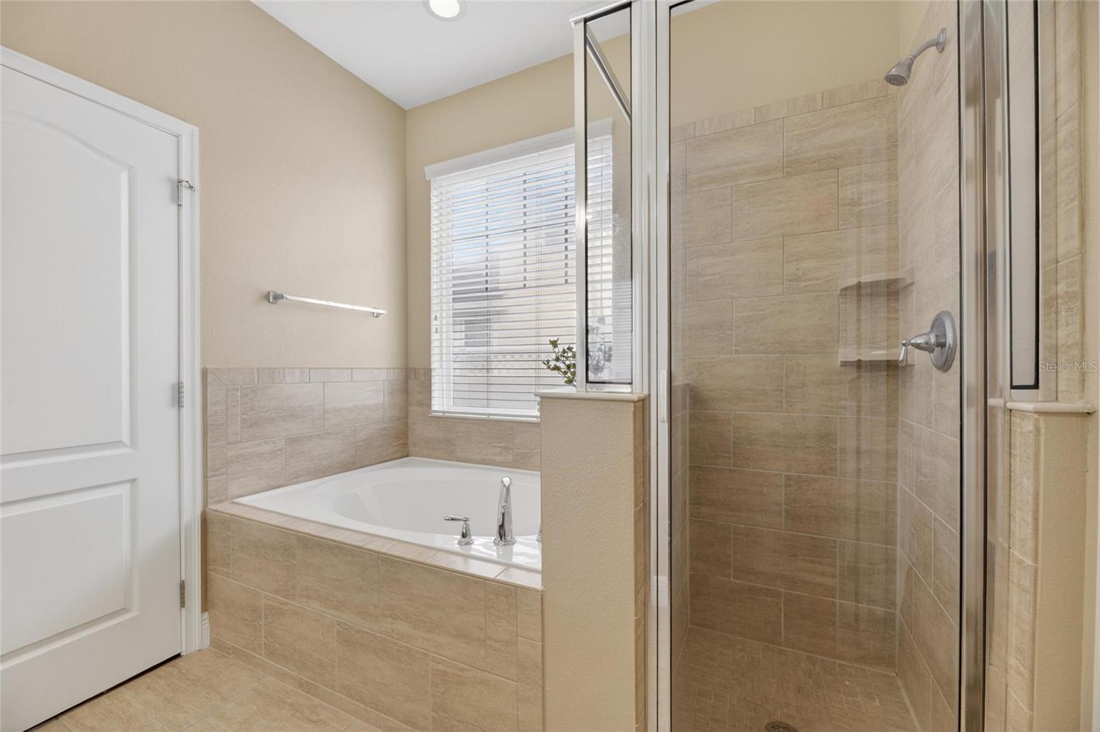 MIRABAY PH 3A-1 - Residential