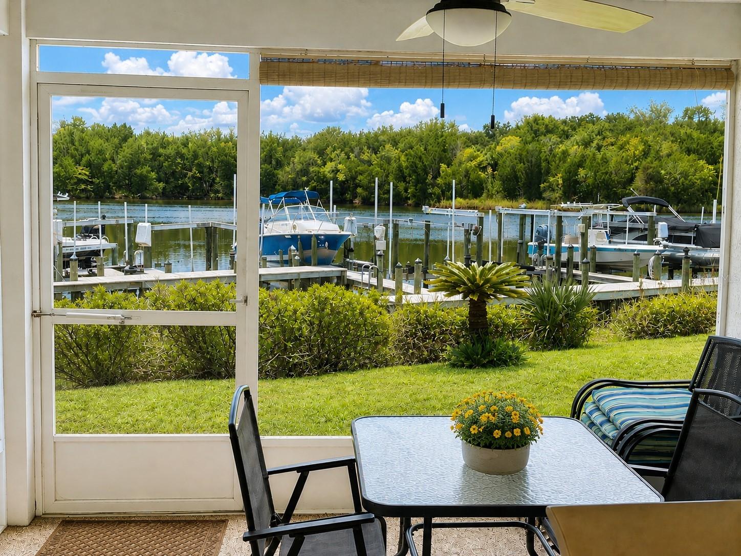 11122 W COVE HARBOR DRIVE 112
