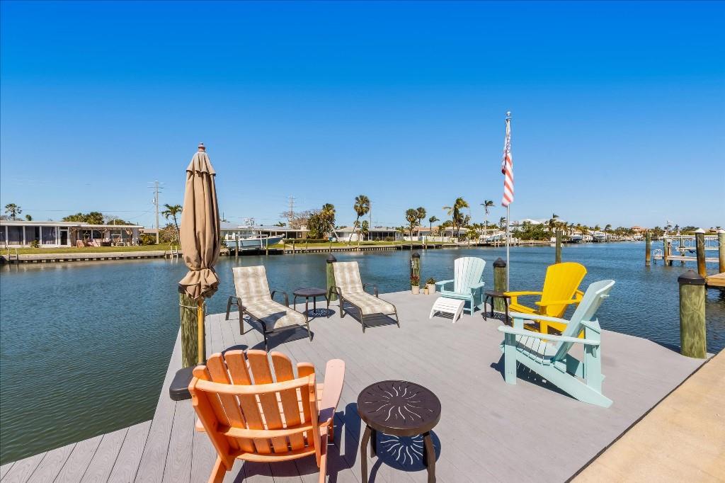 HOLMES BEACH 17TH UNIT - Residential