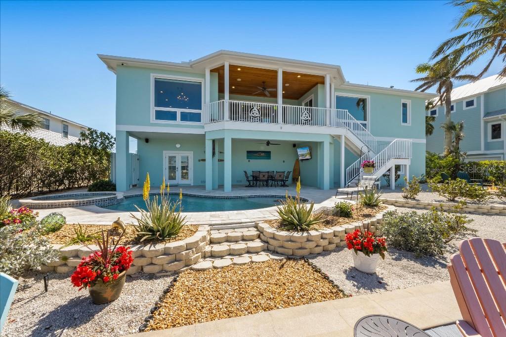 HOLMES BEACH 17TH UNIT - Residential