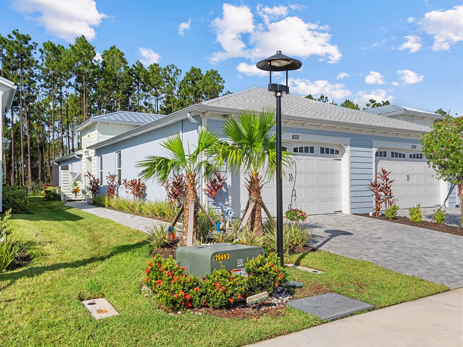 832 MARGARITAVILLE AVENUE