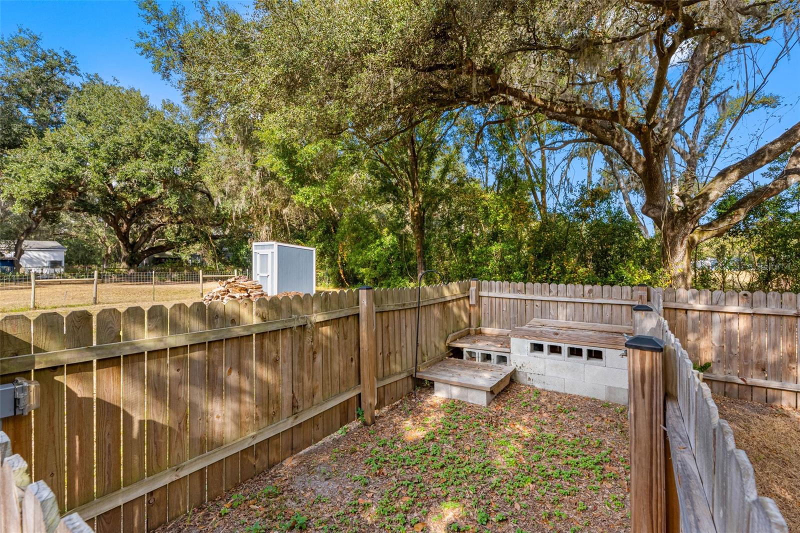 BEVERLY MANOR ESTATES - Residential