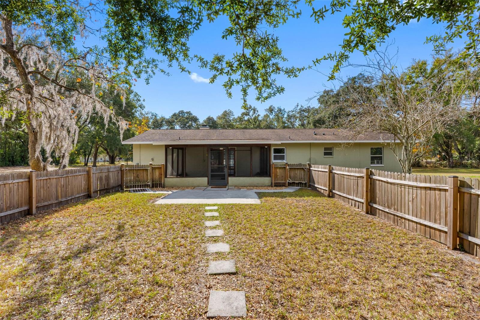 BEVERLY MANOR ESTATES - Residential