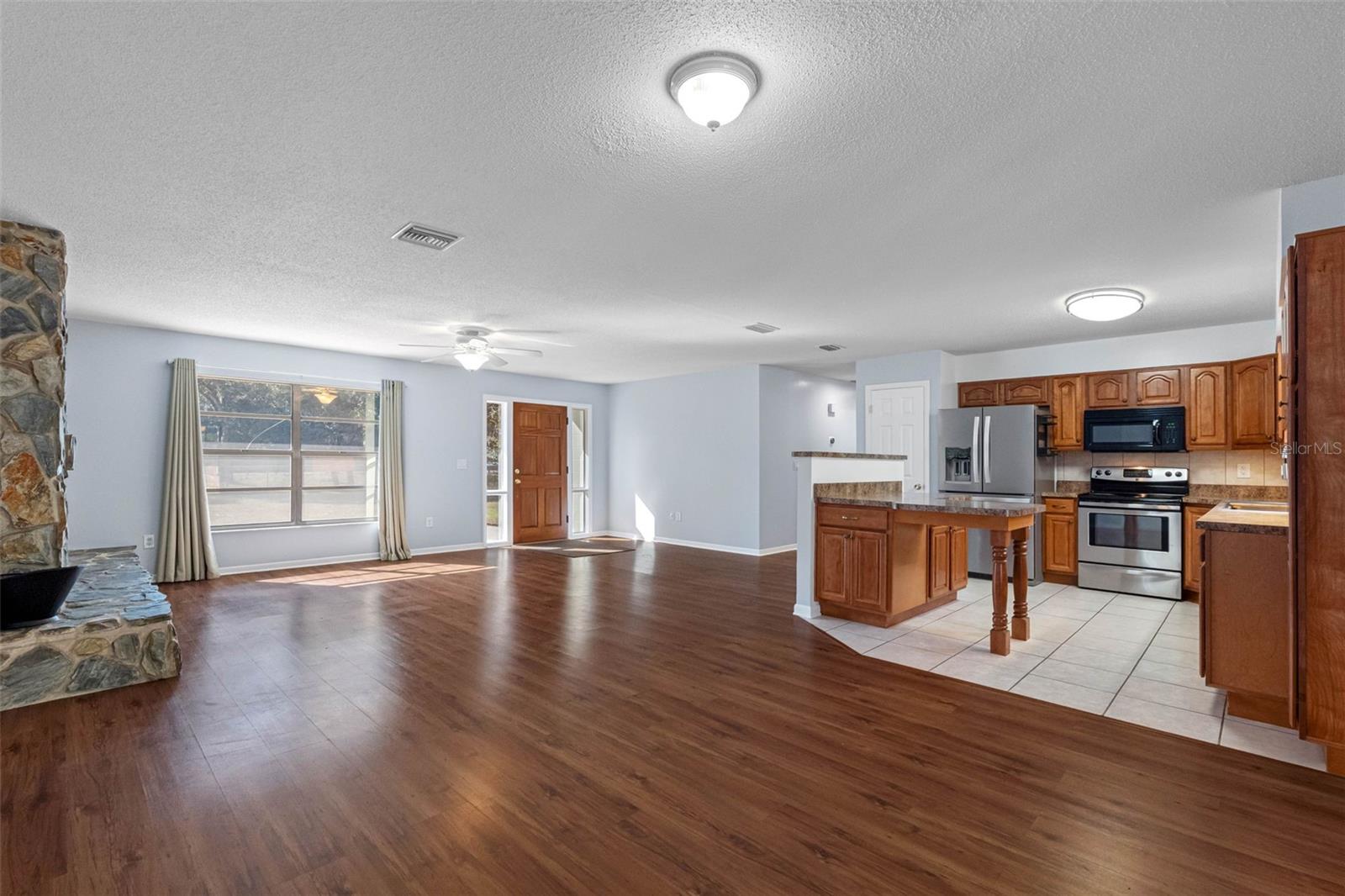 BEVERLY MANOR ESTATES - Residential