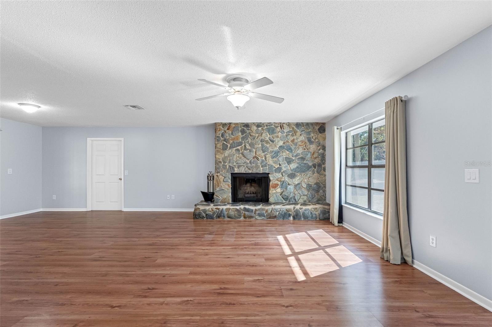 BEVERLY MANOR ESTATES - Residential