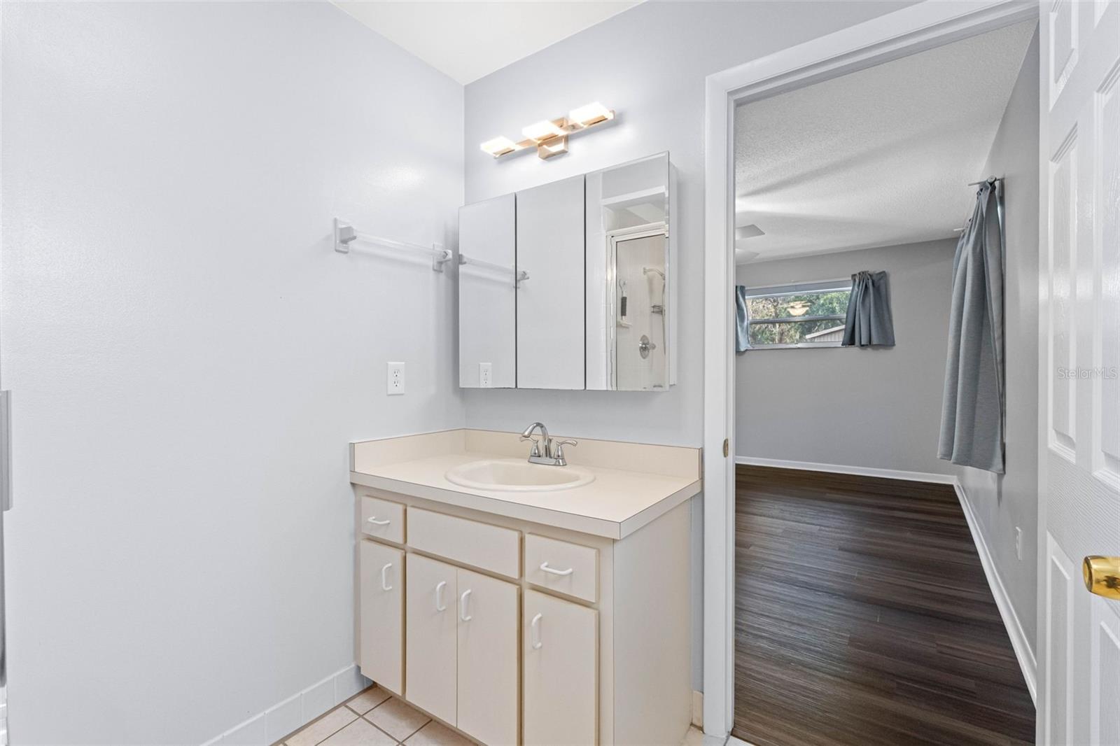 BEVERLY MANOR ESTATES - Residential