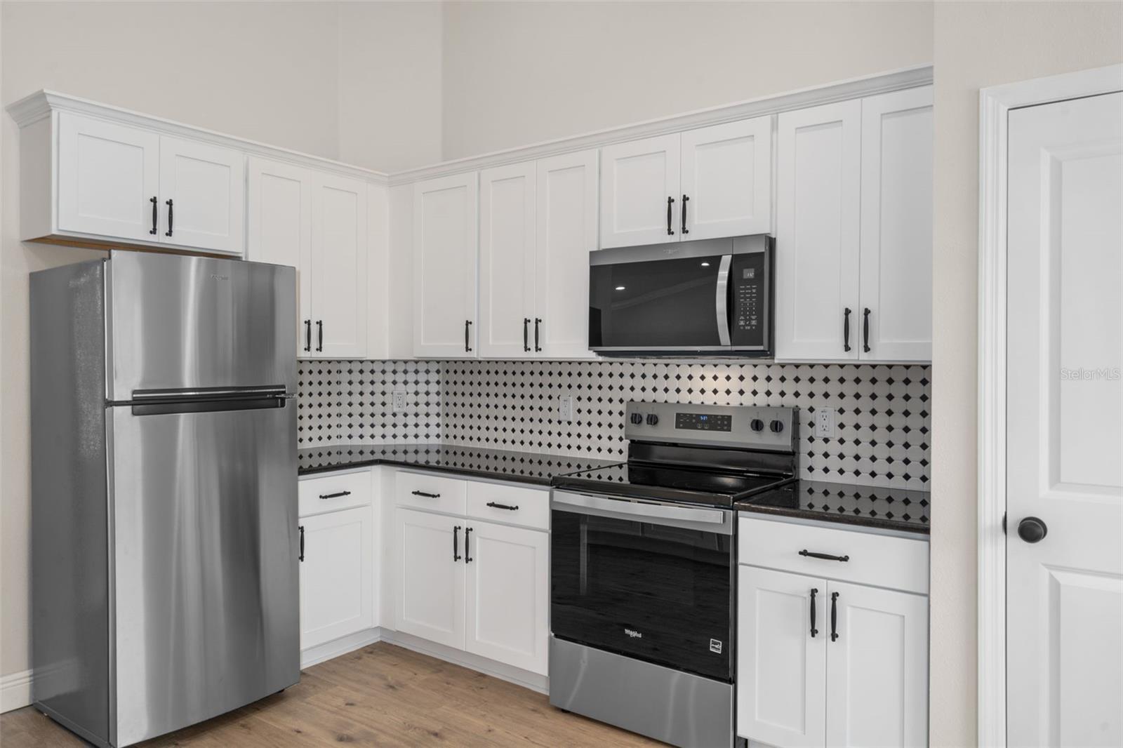 ROYAL HIGHLANDS - Residential