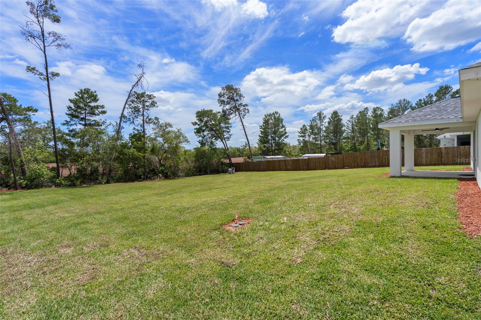 ROYAL HIGHLANDS - Residential