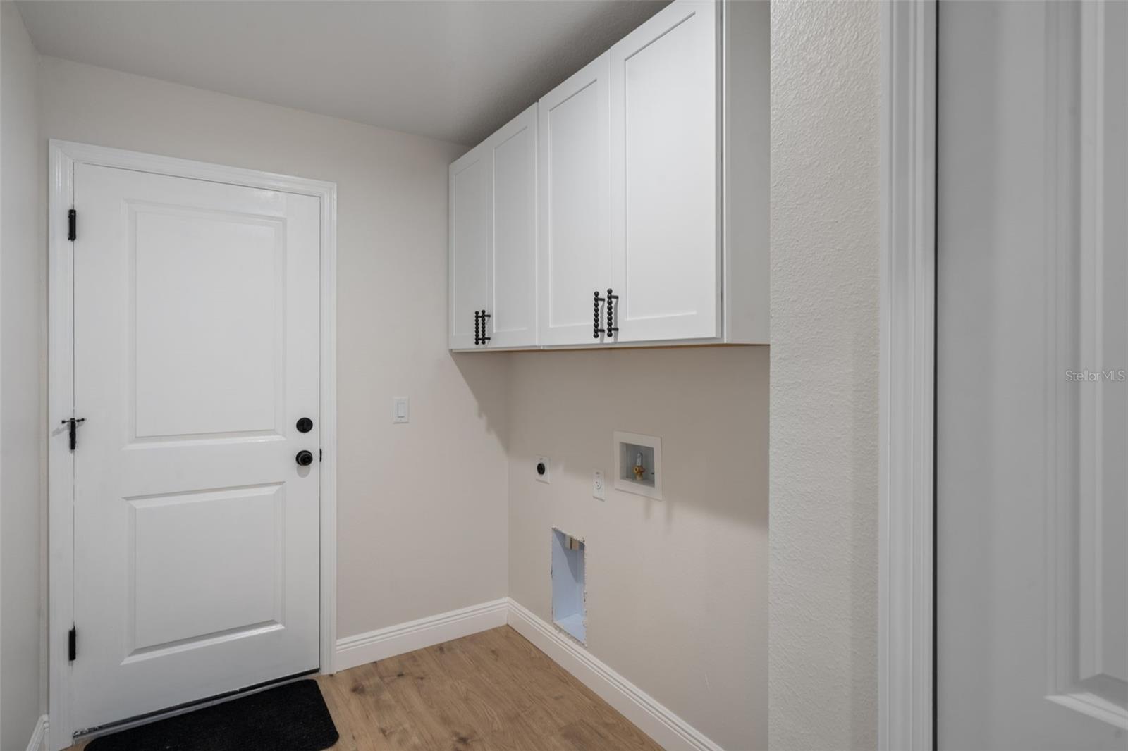 ROYAL HIGHLANDS - Residential