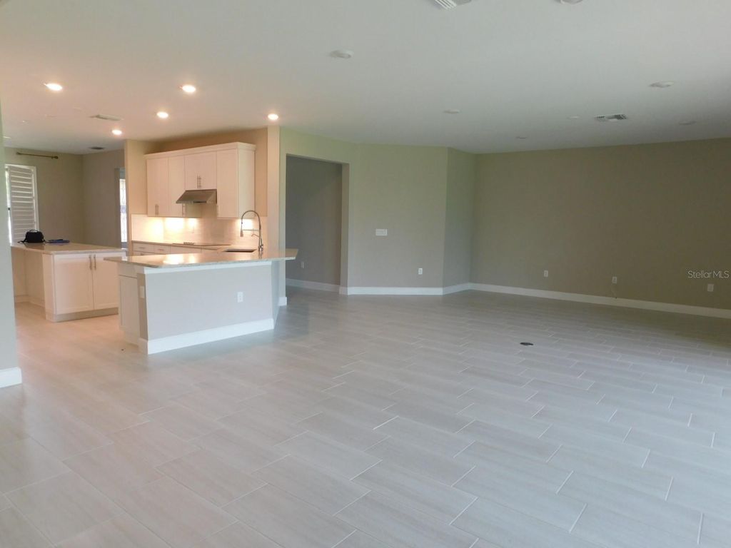 Photo of 13639 Salinas Street, Venice, FL 34293 (MLS # K4902967)