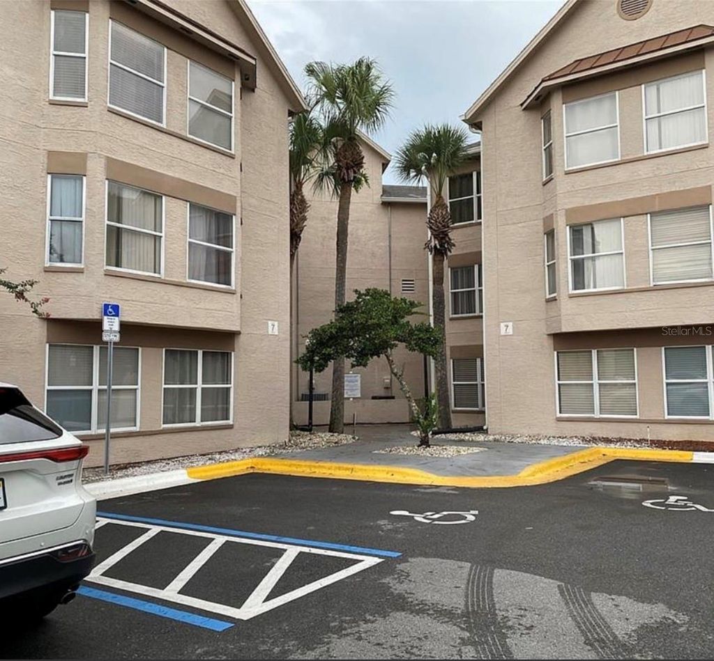 Photo of 3100 Parkway Boulevard #753, Kissimmee, FL 34747 (MLS # O6378138)