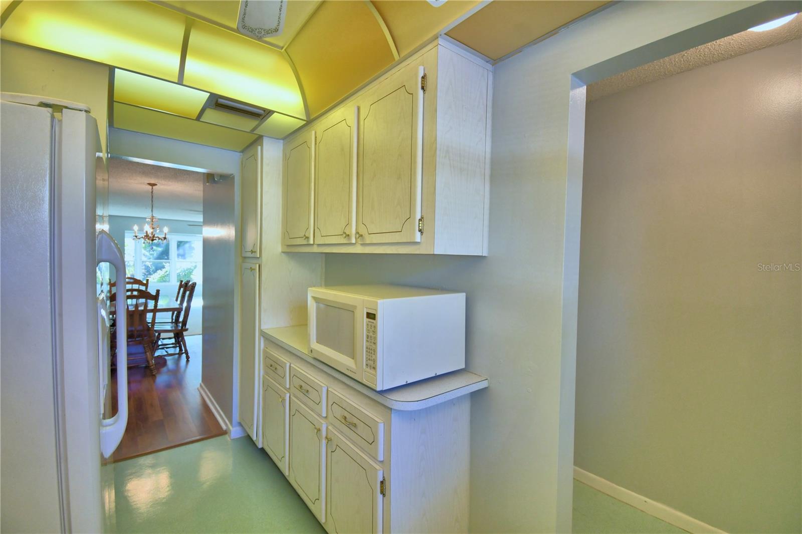 ORCHID SPGS VILL 200 CONDO - Residential