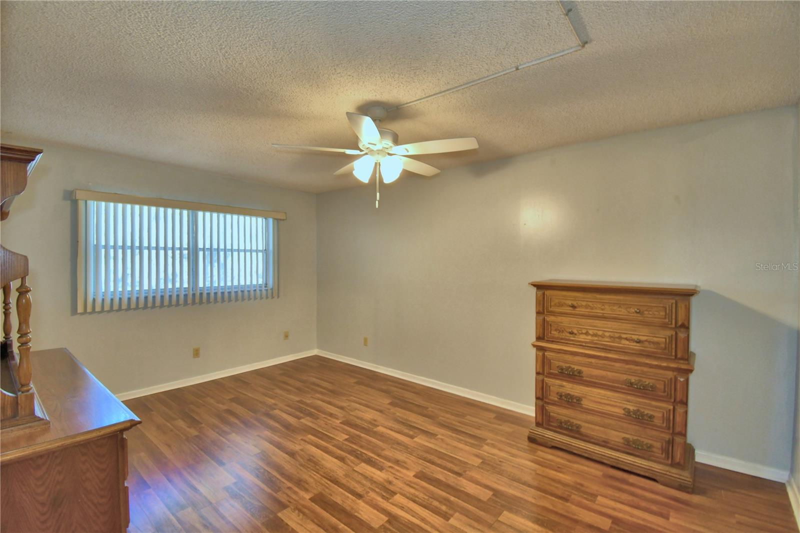 ORCHID SPGS VILL 200 CONDO - Residential