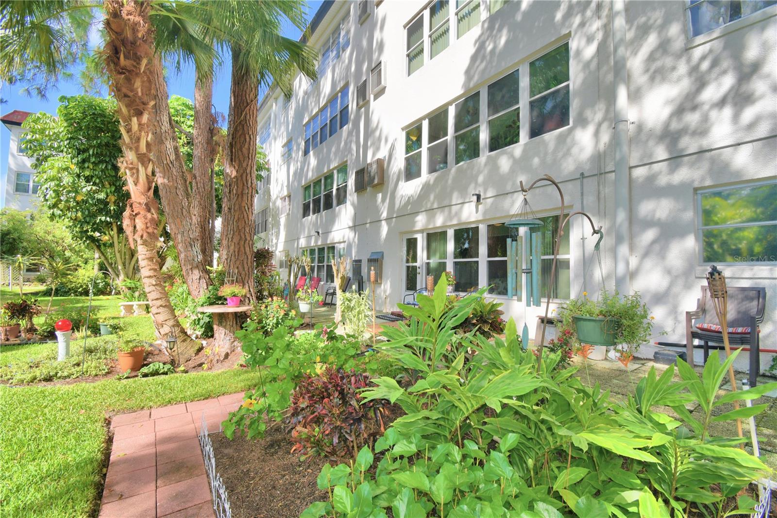 ORCHID SPGS VILL 200 CONDO - Residential