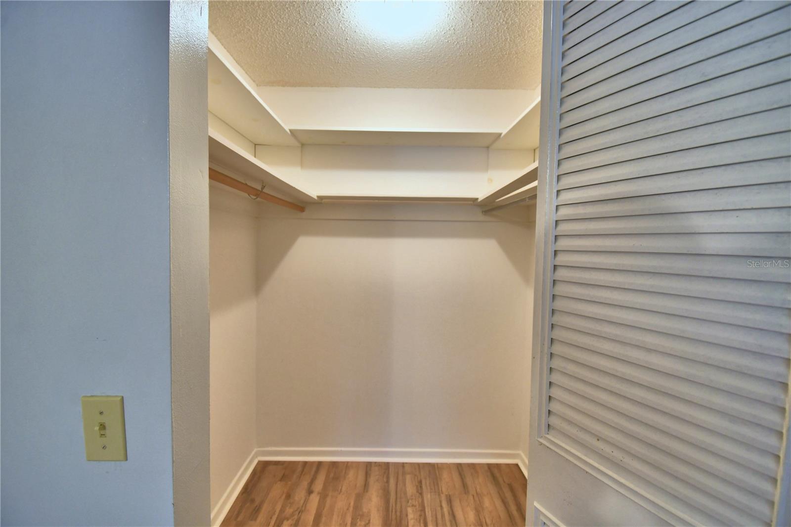 ORCHID SPGS VILL 200 CONDO - Residential