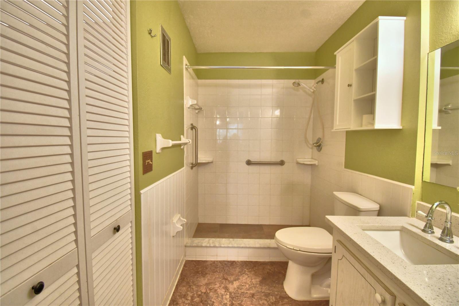 ORCHID SPGS VILL 200 CONDO - Residential