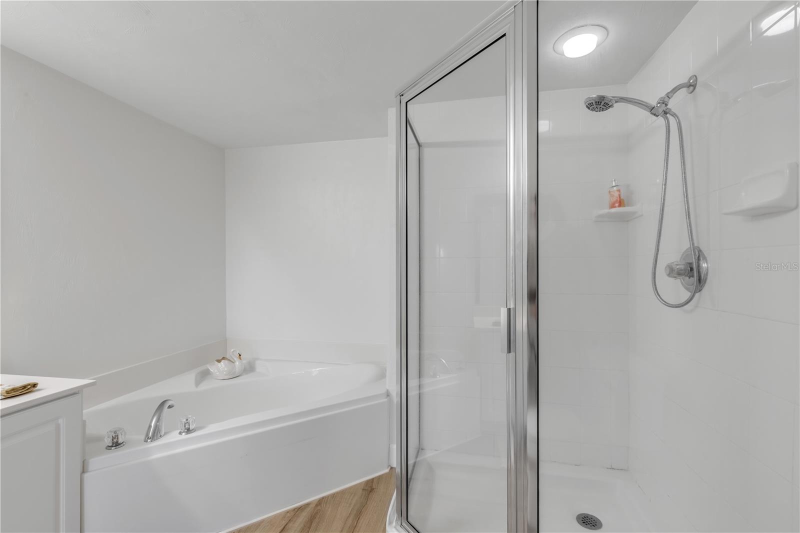 BOUCHELLE ISLAND CONDO - Residential